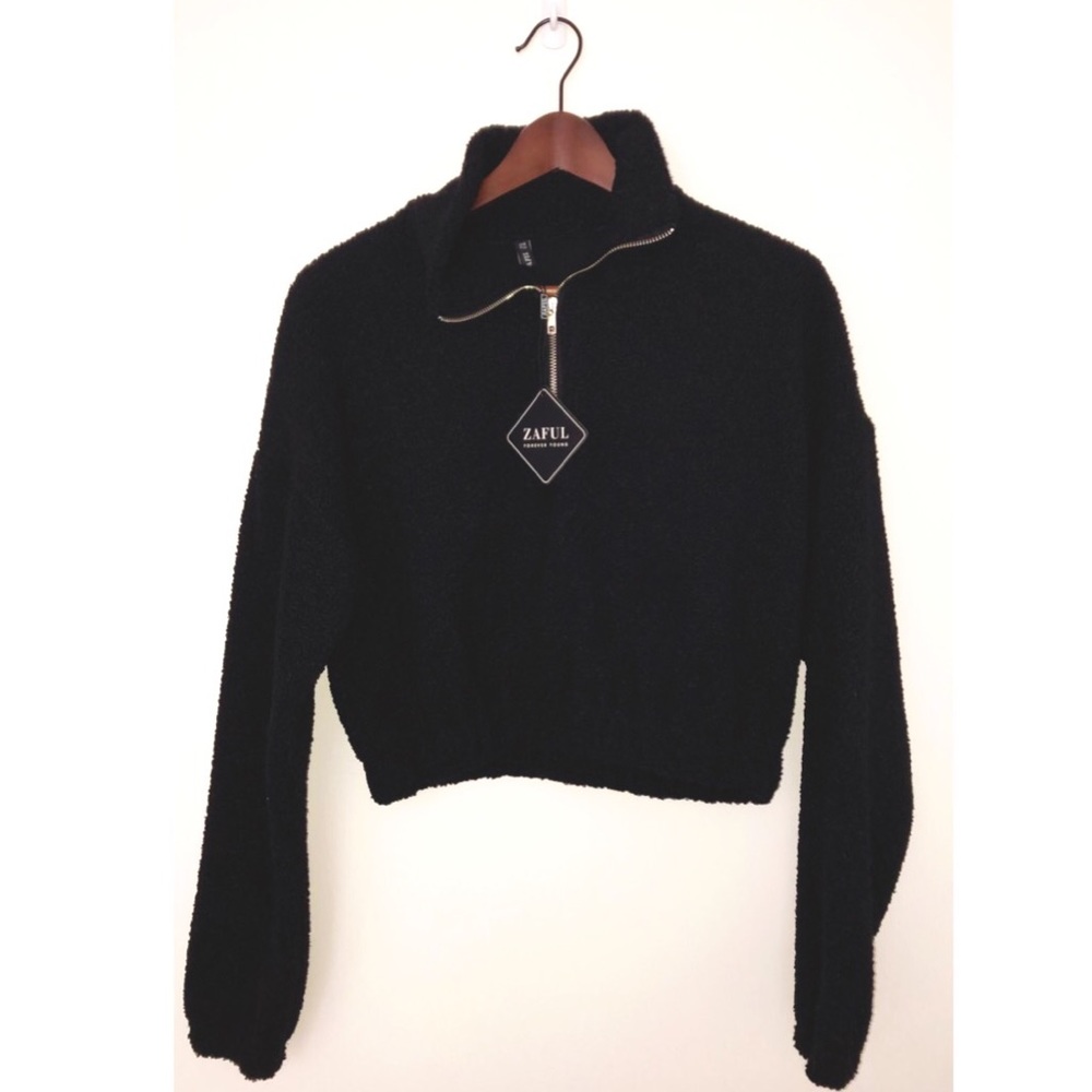 Cropped Teddy Pullover